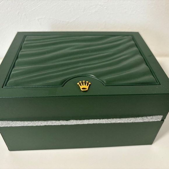 Rolex Empty Box size M - Authenticated - Picture 1 of 13